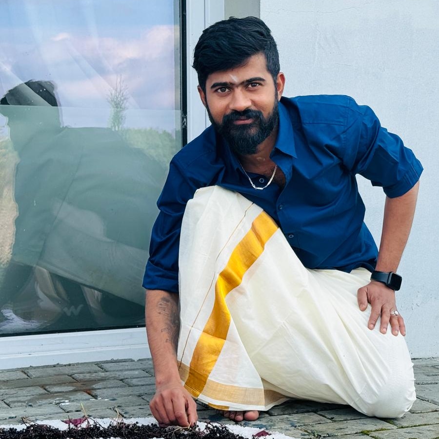 Technician Matrimony Groom, customer reference - UK2024767303