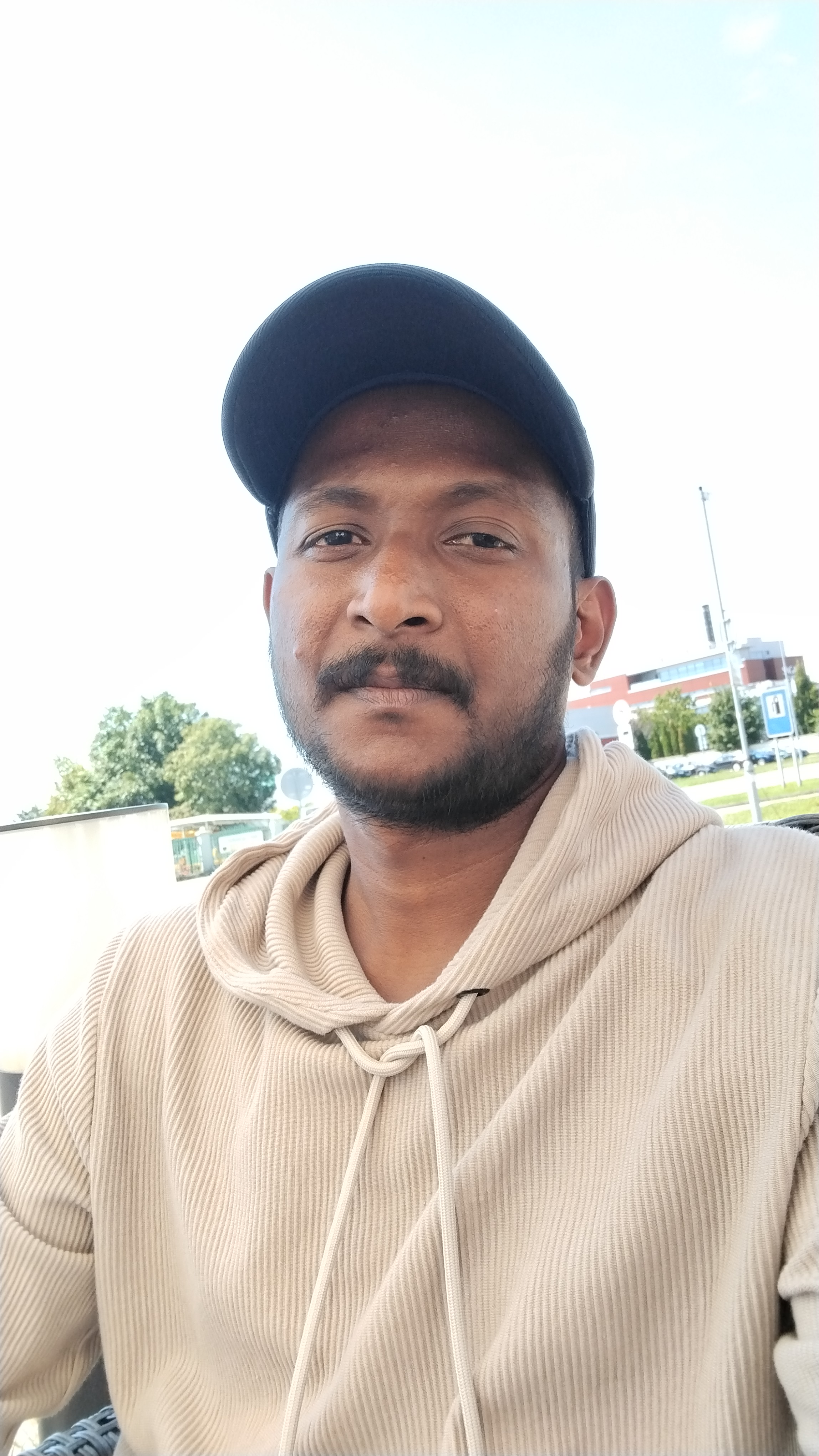 Slovakia Malayali Matrimony Groom, customer reference - UK2024985484