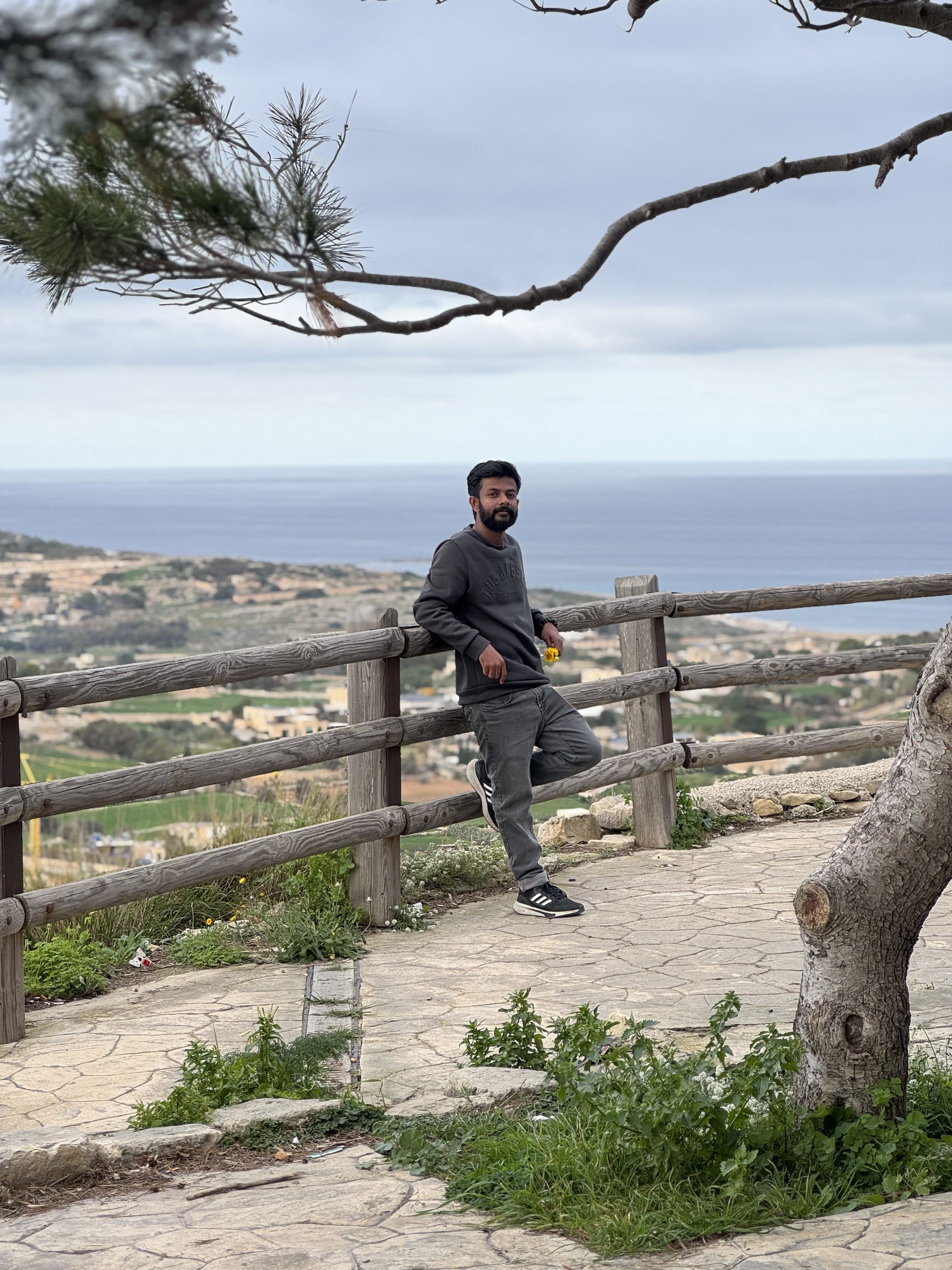 Supervisor / Store Manager Matrimony Groom, customer reference - UK2025809991