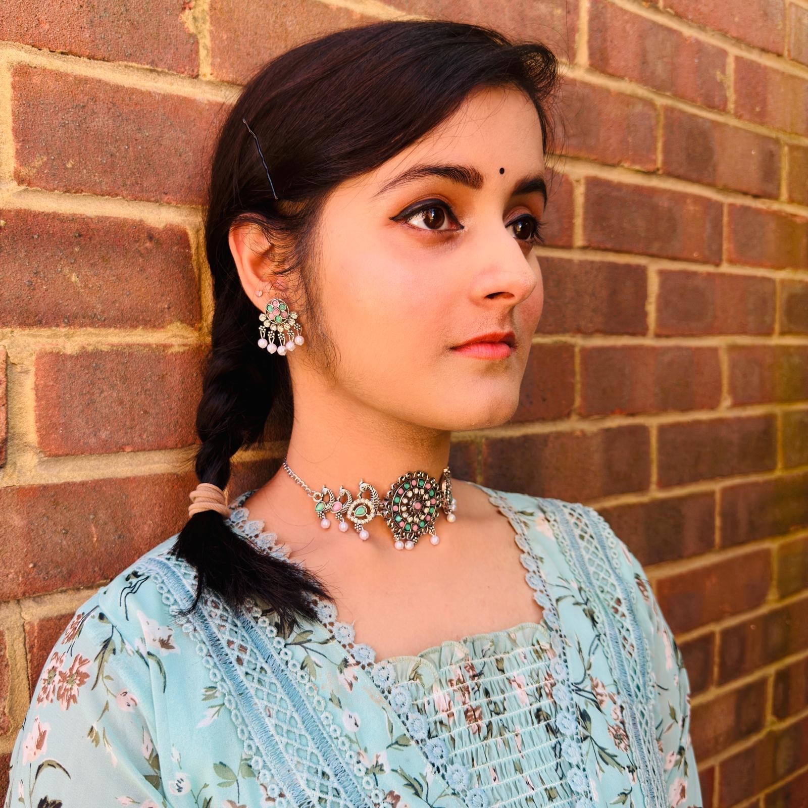 Administrative Professional Matrimony Bride, customer reference - UK2025996364